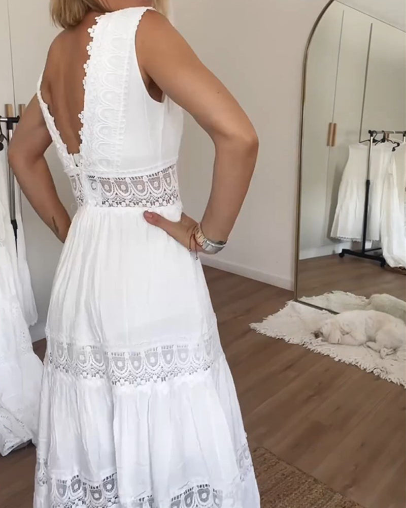 MASN | Elegant Lace Dress with V-Neck